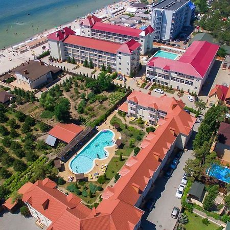 Delfin Hotel Koblevo Luaran gambar
