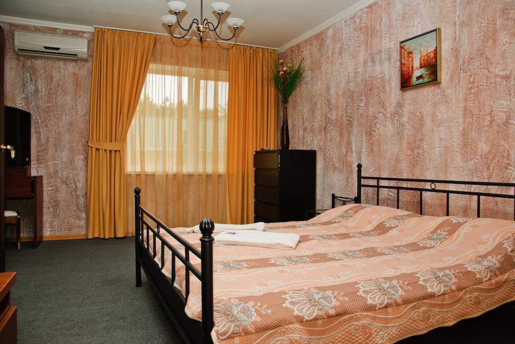 Delfin Hotel Koblevo Bilik gambar