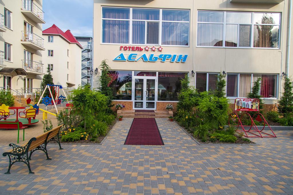 Delfin Hotel Koblevo Luaran gambar